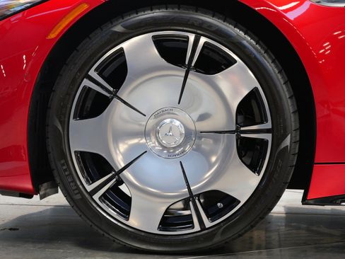 Used 2026 Mercedes-Benz Maybach SL 680 image 10