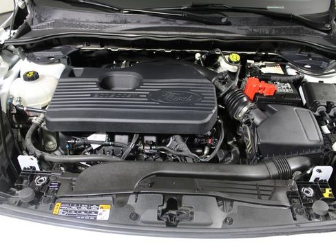 Certified 2020 Ford Escape Titanium image 7