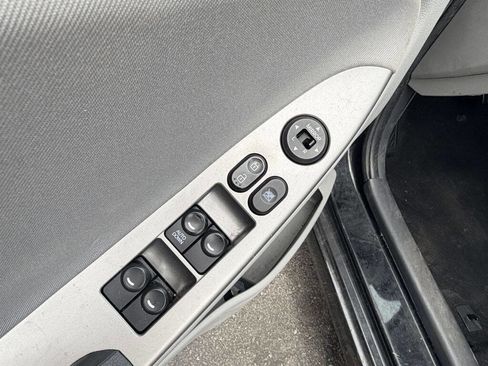 Used 2016 Hyundai Accent SE w/ Option Group 02 FWD image 7
