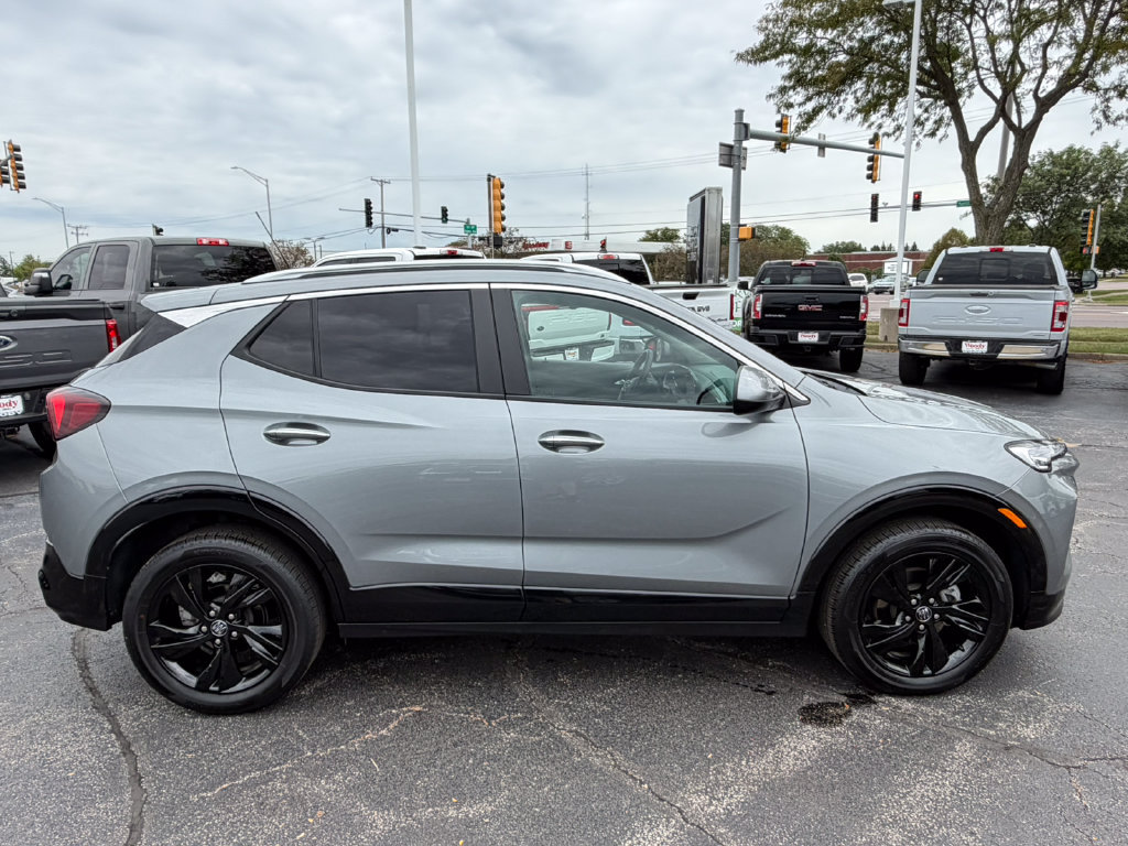 Certified 2024 Buick Encore GX Sport Touring FWD image 13