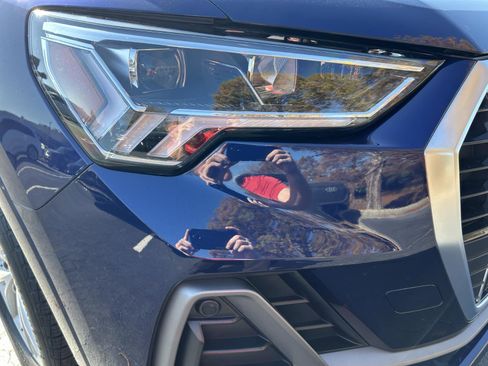 Certified 2025 Audi Q3 2.0T Premium w/ Convenience Package image 8