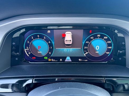 New 2026 Volkswagen Atlas Cross Sport SE image 18