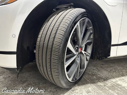 Used 2022 Jaguar I-PACE HSE image 33