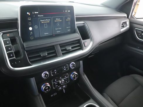 Used 2022 GMC Yukon SLE image 25