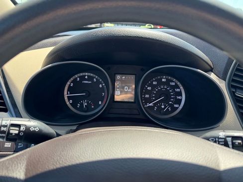 Used 2017 Hyundai Santa Fe Sport AWD/4WD image 25