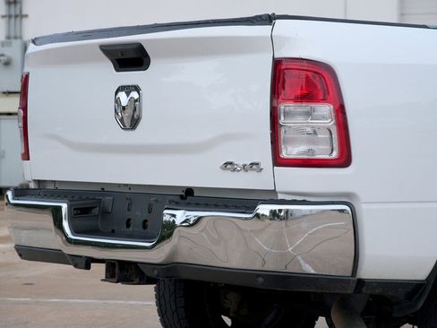 Used 2022 RAM 2500 Tradesman w/ Chrome Appearance Group AWD/4WD image 33