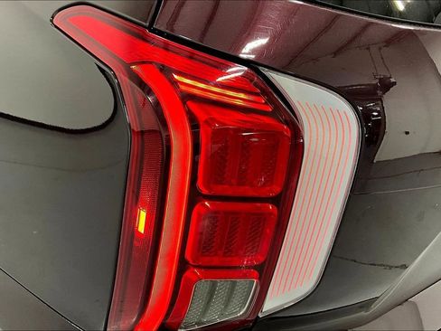 Used 2024 Hyundai Palisade Calligraphy image 40