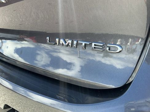 Used 2023 Toyota Crown XLE image 15