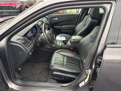 Used 2015 Chrysler 300 S w/ 300S Premium Group AWD/4WD image 14