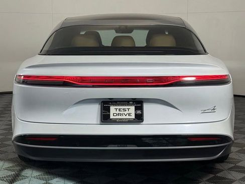 Used 2022 Lucid Air Grand Touring image 7