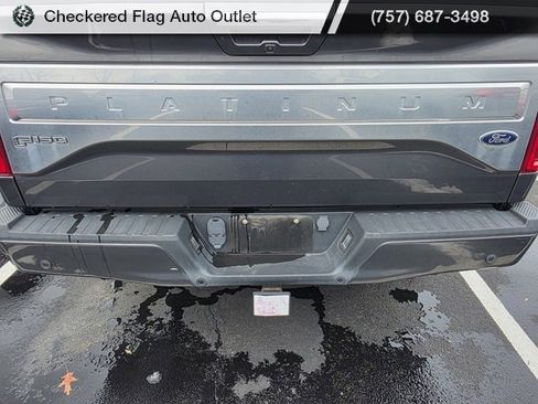 Used 2015 Ford F150 Platinum w/ Equipment Group 701A Luxury image 8