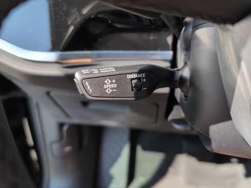 New 2025 Audi Q3 2.0T Premium image 15