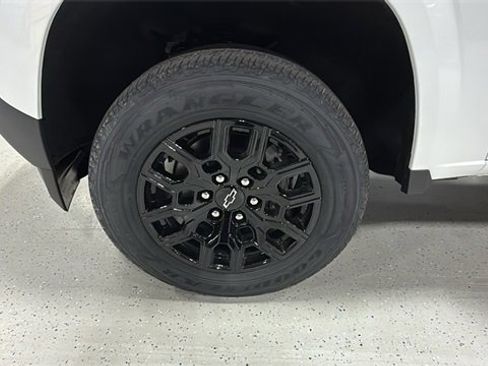 New 2026 Chevrolet Colorado W/T w/ WT Custom Package image 13