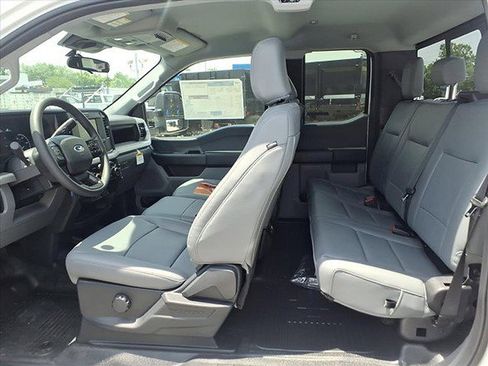 New 2026 Ford F350 XL w/ XL Chrome Package AWD/4WD image 15