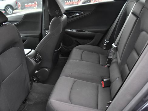 Used 2023 Chevrolet Malibu LT image 33