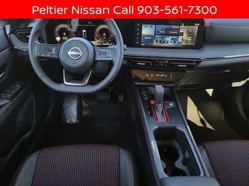 New 2025 Nissan Kicks SR w/ Illumination Package image 18