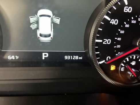 Used 2020 Kia Telluride SX w/ SX Prestige Package AWD/4WD image 12