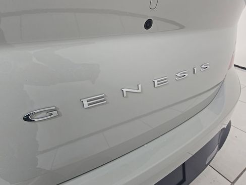 New 2026 Genesis G70 2.5T RWD image 11