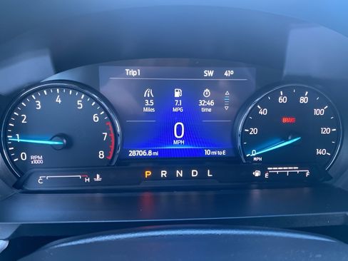 Used 2023 Ford Explorer XLT w/ Equipment Group 202A image 14