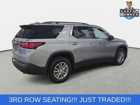Used 2023 Chevrolet Traverse LT AWD/4WD image 5