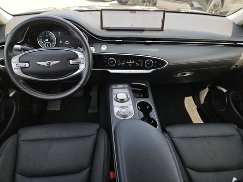 Used 2025 Genesis GV70 2.5T AWD/4WD image 11