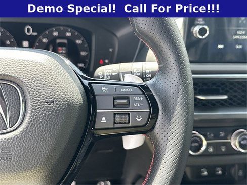 Used 2025 Acura ADX A-Spec image 18