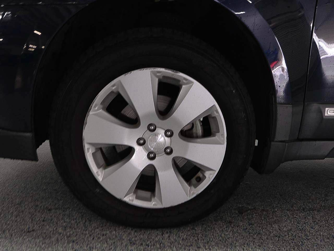 Used 2012 Subaru Outback 2.5i Premium AWD/4WD image 6