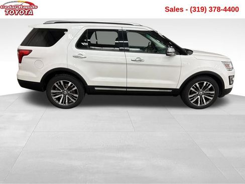 Used 2016 Ford Explorer Platinum image 6