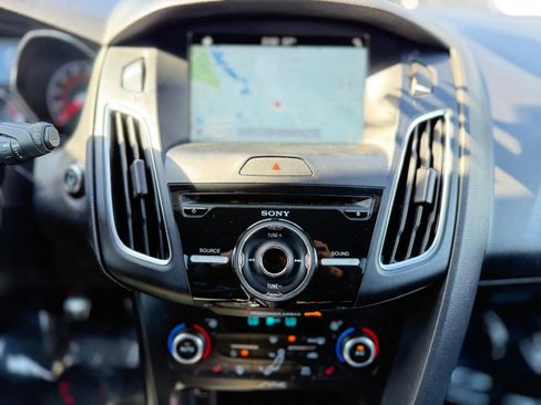 Used 2016 Ford Focus RS image 19