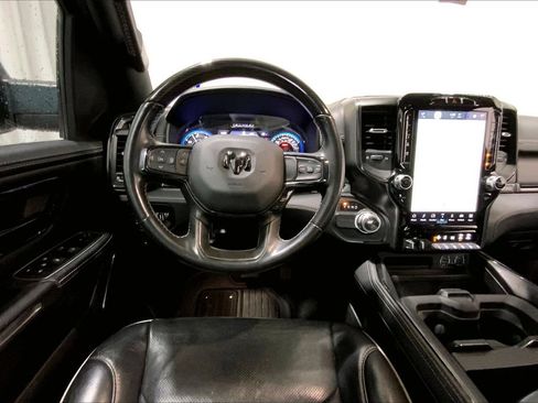 Used 2022 RAM 1500 Limited w/ Body Color Bumper Group RWD image 14