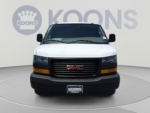 New 2026 GMC Savana 3500 Extended w/ Driver Convenience Package RWD image 11