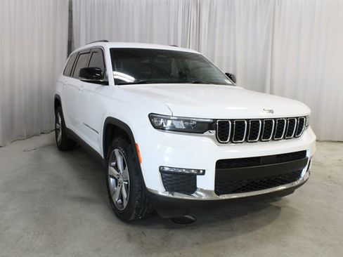 Used 2021 Jeep Grand Cherokee L Limited AWD/4WD image 40