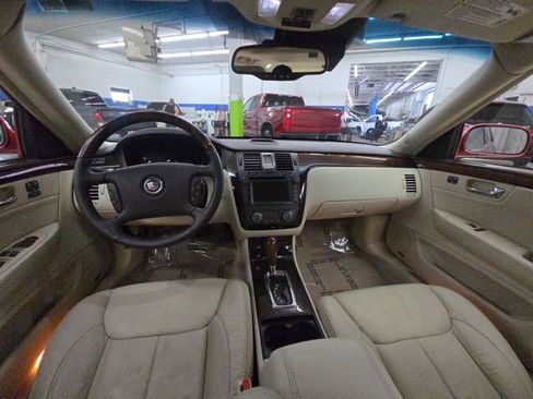 Used 2009 Cadillac DTS Performance FWD image 29