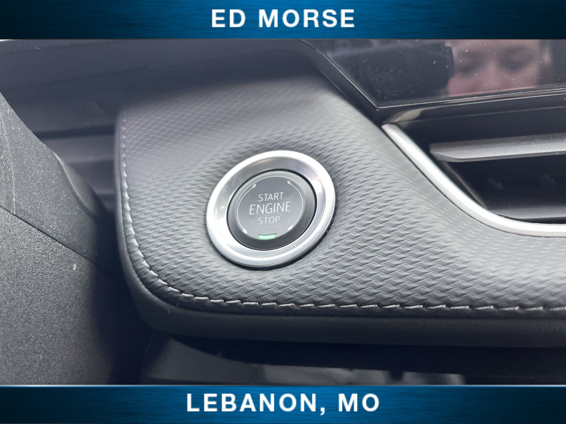 Used 2025 Chevrolet Equinox LT AWD/4WD image 16