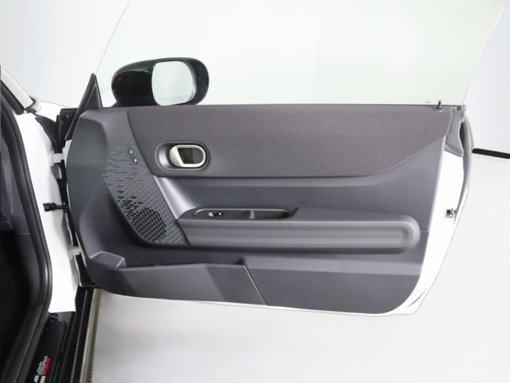 Used 2026 MINI Cooper S FWD image 25