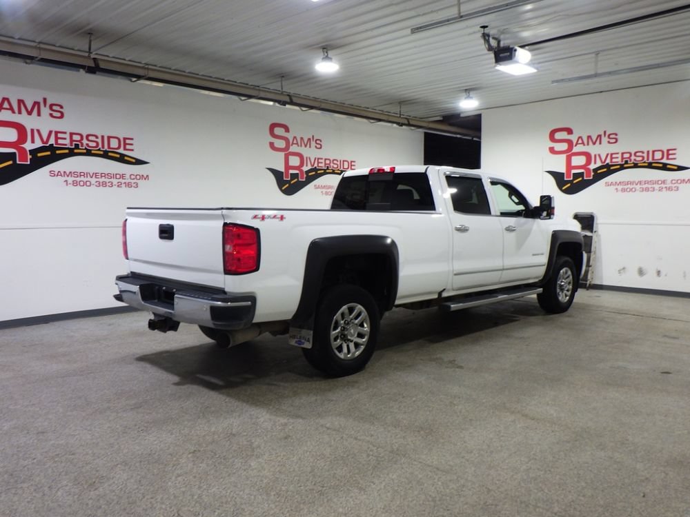 Used 2016 Chevrolet Silverado 3500 LTZ w/ Duramax Plus Package AWD/4WD image 4