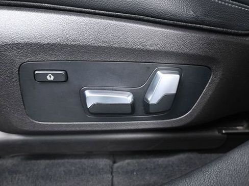 Used 2019 BMW X3 sDrive30i w/ Driving Assistance Package RWD image 31