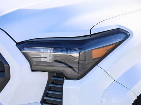 New 2026 Toyota Tacoma SR5 image 8