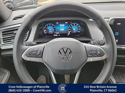 New 2026 Volkswagen Atlas Cross Sport SE image 13