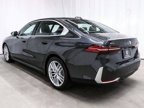 Used 2025 BMW 540i xDrive image 4