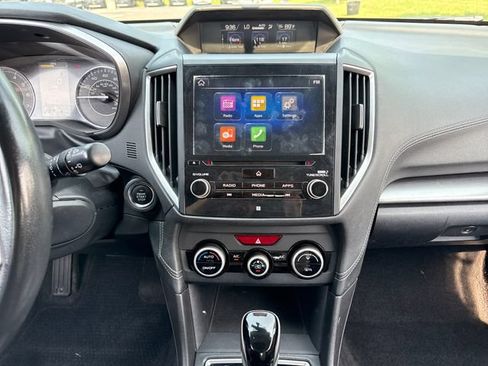 Used 2017 Subaru Impreza 2.0i Limited w/ Moonroof/BSD & Rcta/Eyesight AWD/4WD image 27