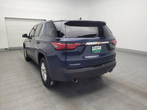 Used 2023 Chevrolet Traverse LS image 5