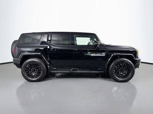 New 2026 GMC Hummer EV SUV w/ LPO, Dark Essentials Package AWD/4WD image 8