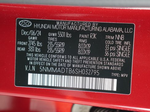 Certified 2025 Genesis GV70 2.5T image 30