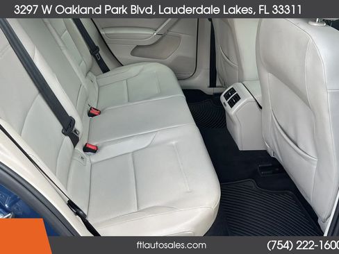 Used 2015 Volkswagen Golf TDI S FWD image 33