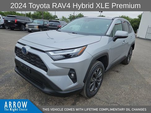 Used 2024 Toyota RAV4 XLE Premium w/ Weather Package AWD/4WD image 4