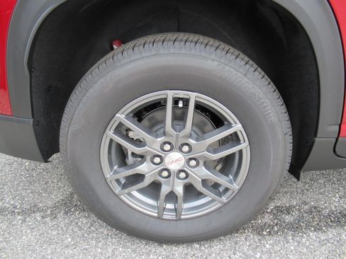 New 2026 GMC Acadia Elevation FWD image 8