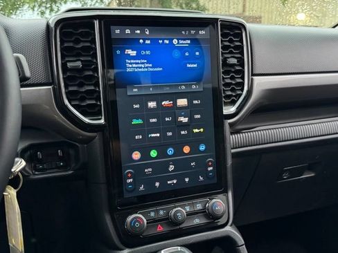 Certified 2024 Ford Ranger XLT AWD/4WD image 3