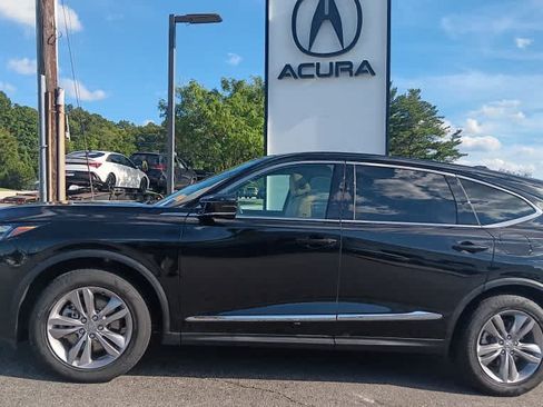 Used 2024 Acura MDX SH-AWD image 2