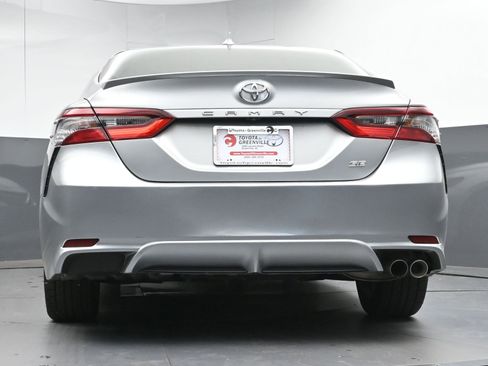 Used 2021 Toyota Camry SE image 26